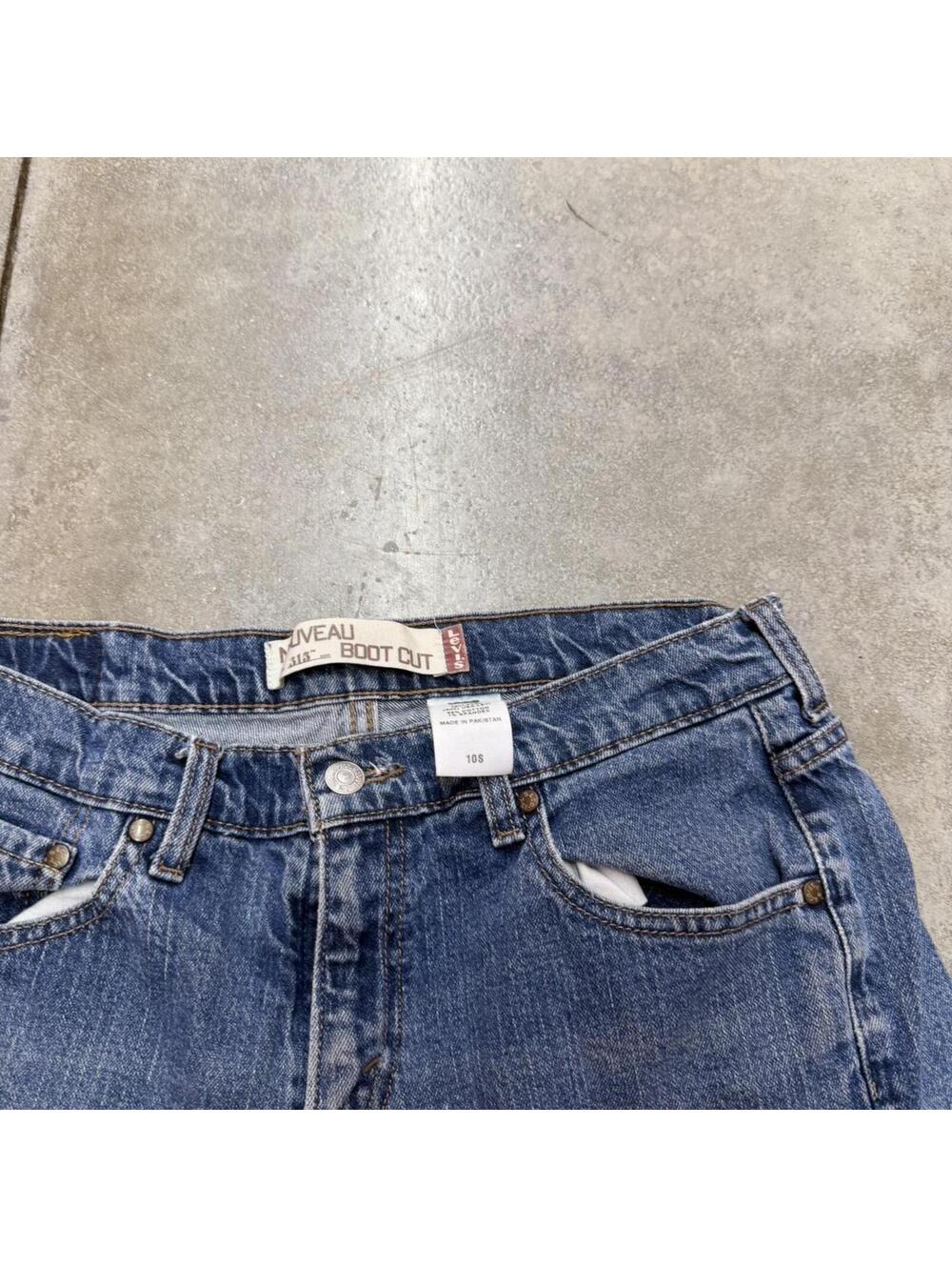 vintage levis 515 faded blue cut off denim jean shorts jorts size 10 WOMENS - Picture 4 of 4